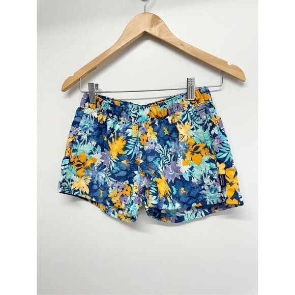 Patagonia Women's Floral Blue and Yellow Shorts - Picture 8 of 10